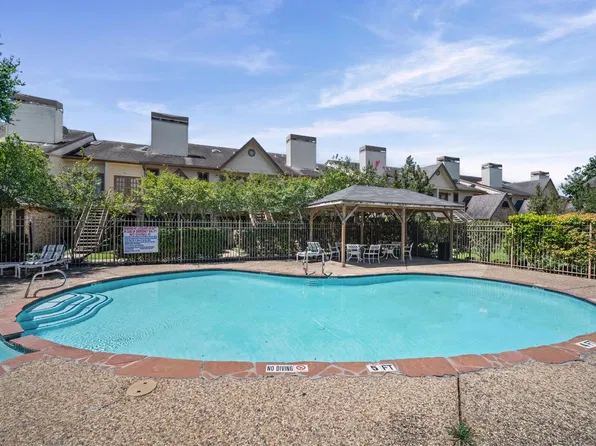 2425 Holly Hall St, Houston, TX