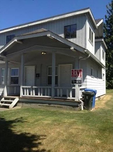1st image of 3813 S Cushman Ave
