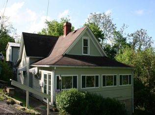 304 Cottage Ave, West Union, WV 26456