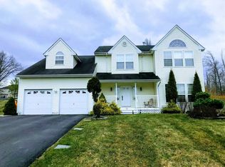 22 Ash Rd, Wappingers Falls, NY 12590