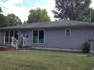 2832 E 25th St, Granite City, IL 62040