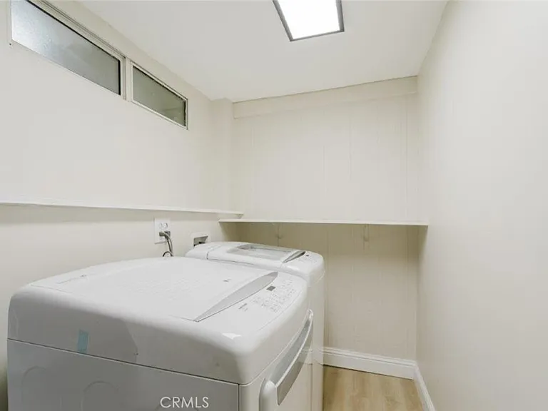 6609 Camellia Ave — Photo 20