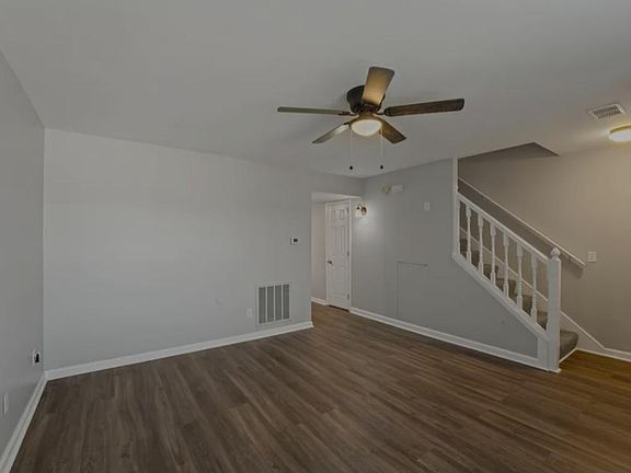 5th image of 4704 Cheshire Cir