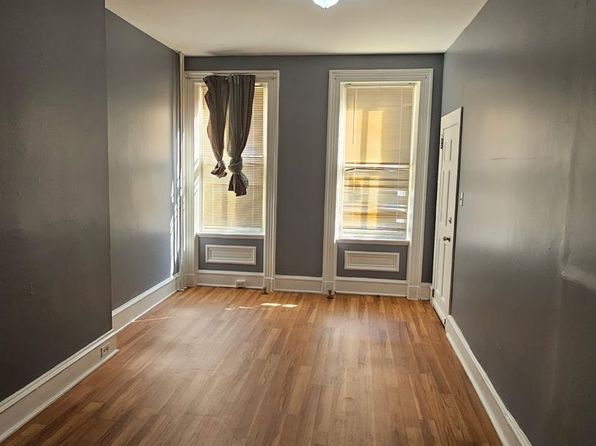 138 N 8th St #1