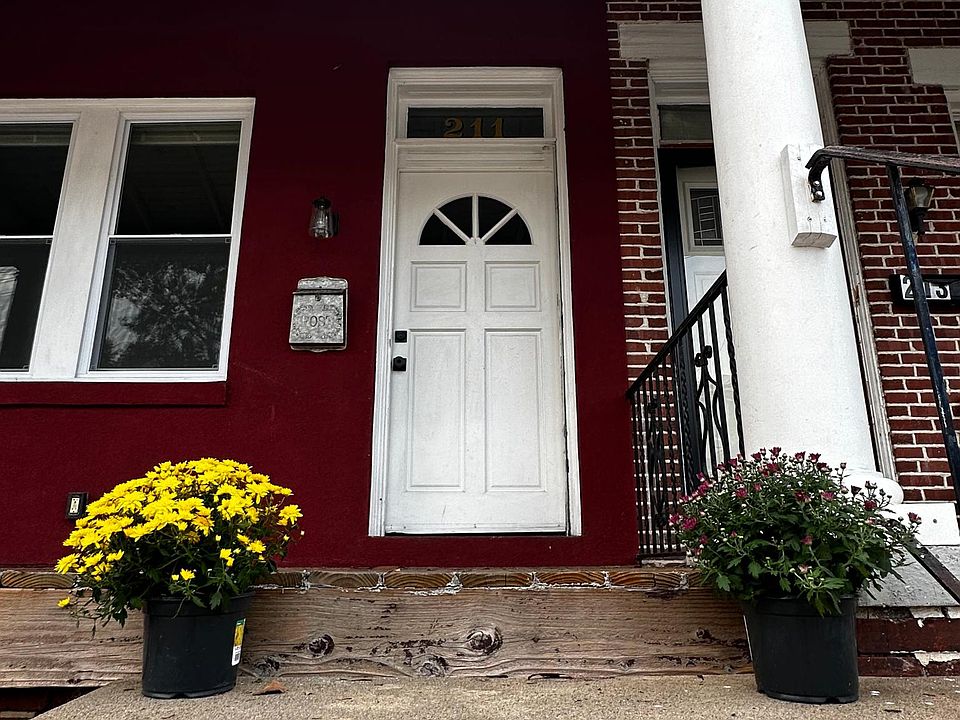 1st image of 211 Buttonwood St