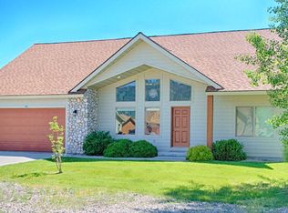 20 Buckskin Dr, Donnelly, ID 83615