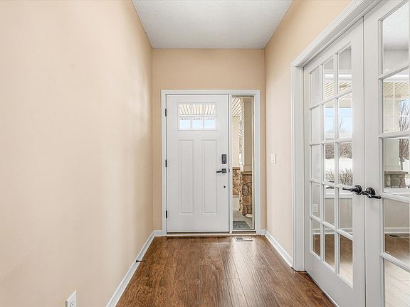 5th image of 3447 White Pine Way