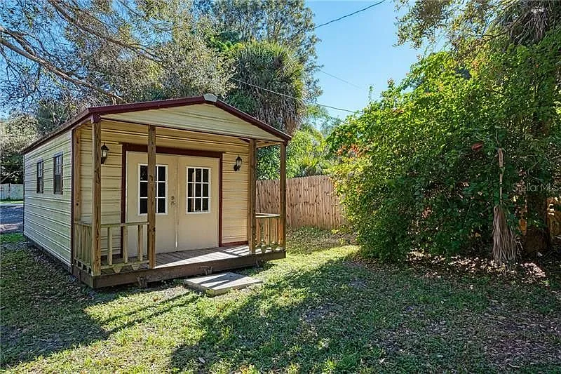211 Ginger Rd — Photo 2