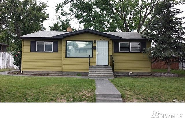 1st image of 1232 S Skyline Dr