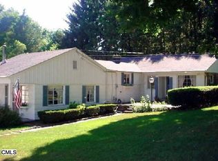 18 Little Plain Rd, Trumbull, CT 06611