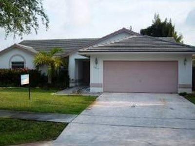 5303 SW 11th St, Plantation, FL, 33317