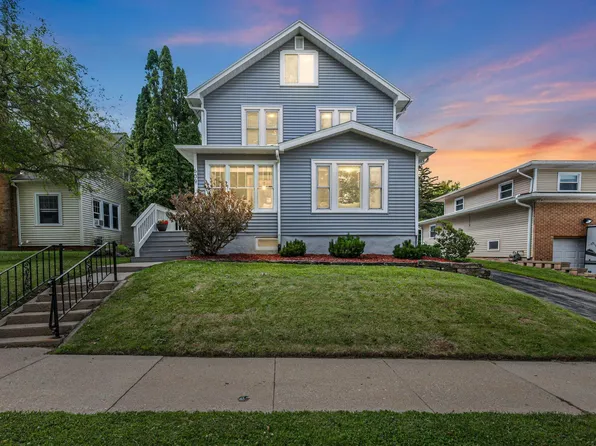 609 Oneida St, Beaver Dam, WI 53916