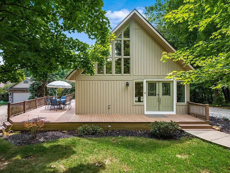 305 Ridgeway Dr — Photo 71