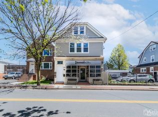 228 Washington Ave #2, Carteret, NJ 07008