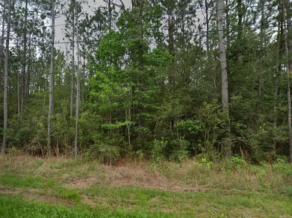 E Kemper St, Bay Saint Louis, MS 39520