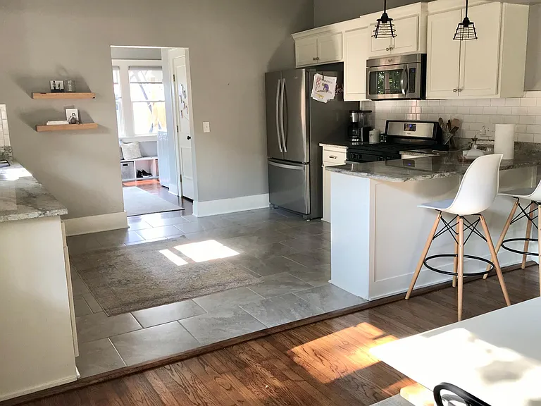1805 W Park Pl — Photo 14