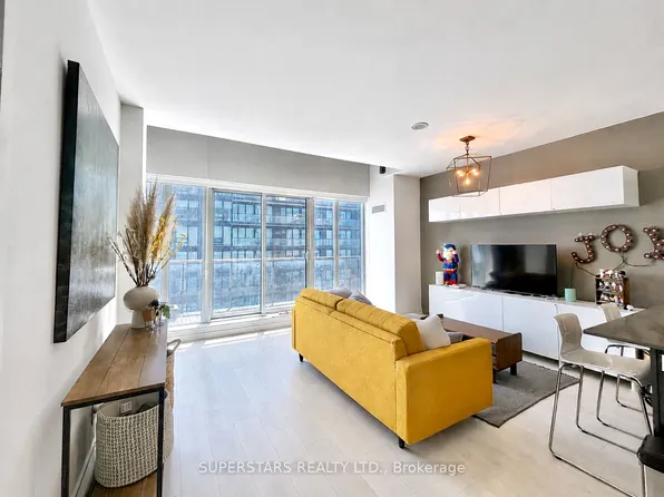 150 E Liberty St, Toronto, ON