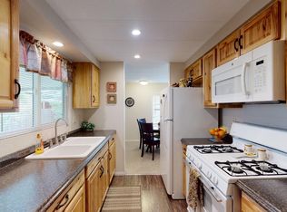 69321 Parkside Dr, Desert Hot Springs, CA 92241