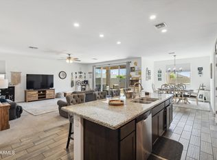 1135 E Barrus Dr, Casa Grande, AZ 85122