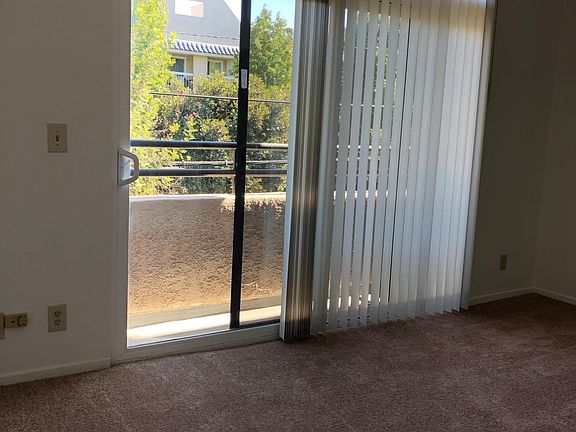 5th image of 14400 Dickens St #0