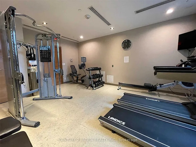 21 Clairtrell Rd #201 — Photo 12