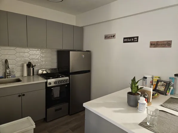 2160 Center Avenue image 14 of 18