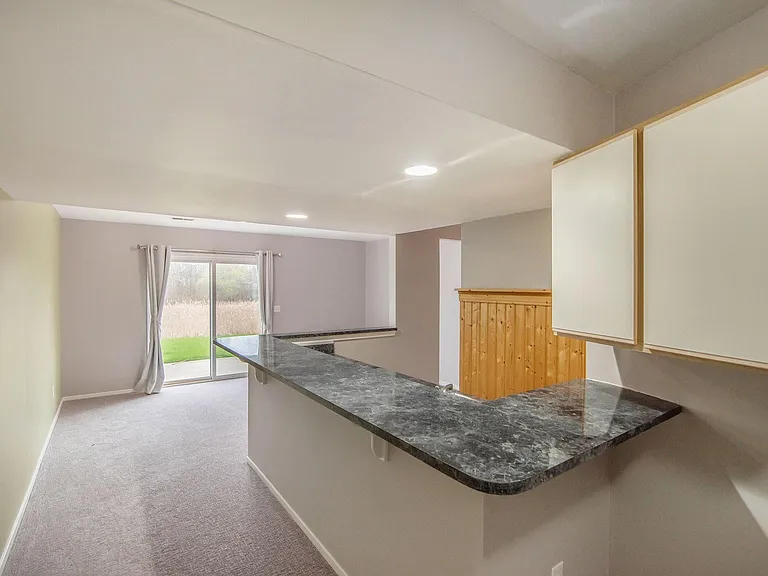 9527 Greenfield Ct — Photo 10