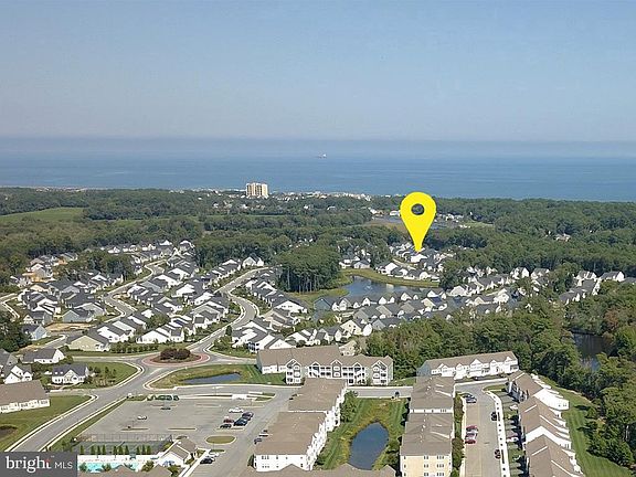 2nd image of 41366 Gloucester Dr