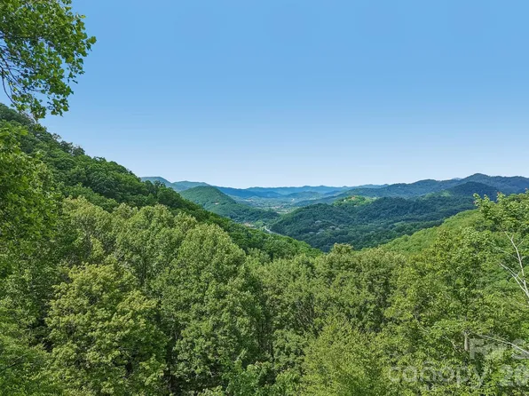 105 Dotsu Trl #C71, Maggie Valley, NC 28751