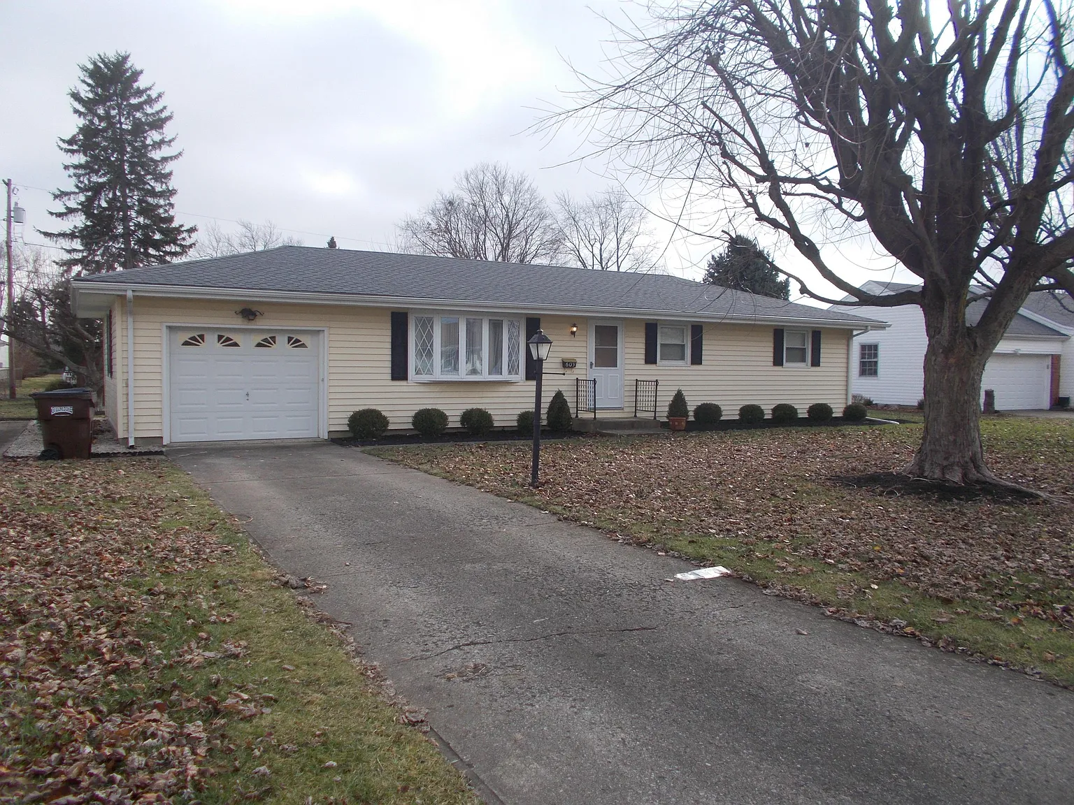 609 Belle Aire Pl Lot 32 photo 1