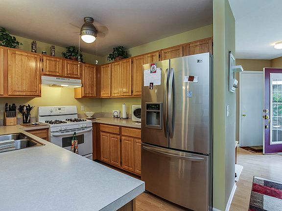 3rd image of 7065 W Cannon Place Dr #3