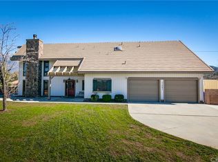 11221 Fremont St, Yucaipa, CA 92399