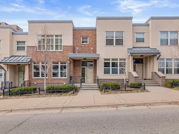 221 1st Ave NE APT 38, Minneapolis, MN 55413
