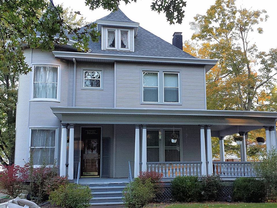 606 E Main St, Carlinville, IL 62626 Zillow