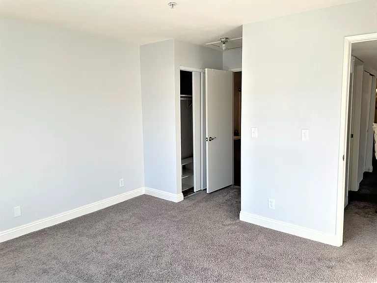 2111 Sealion Dr — Photo 21