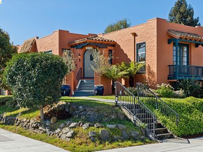1136 Marin Ave, Albany, CA, 94706