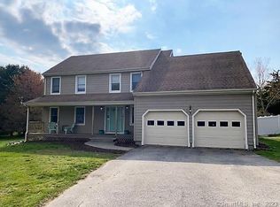 4 Penny Ln, Lisbon, CT 06351