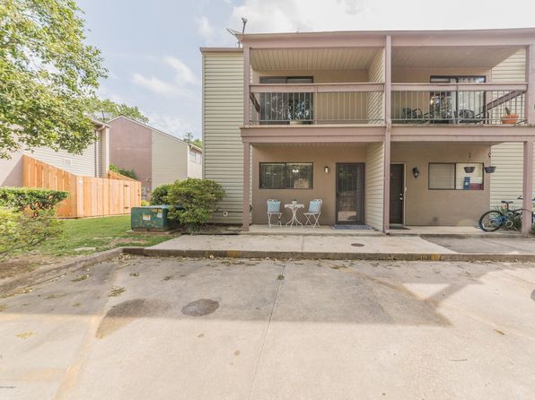 110 W Bayou Pkwy APT 406