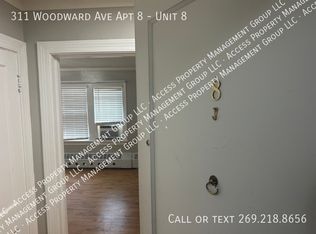 311 Woodward Ave APT 8, Kalamazoo, MI 49007