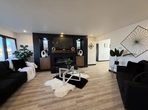 3843 North 67th STREET, Milwaukee, WI 53216