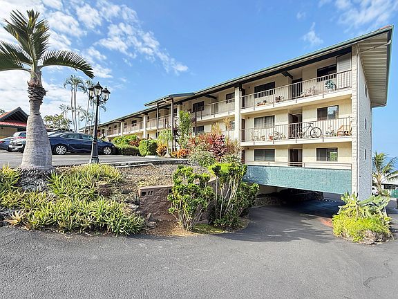 3rd image of 77-6585 Sea View Cir Unit 107