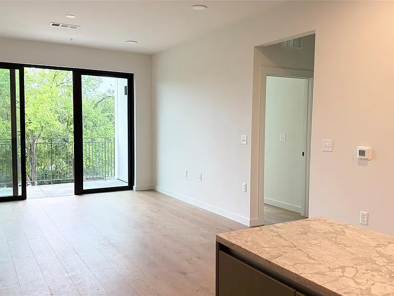2209 S 1st St #322 — Photo 20