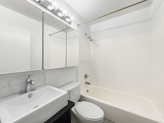 5th image of 301 W 110th St APT 7F
