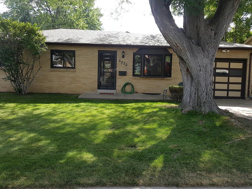 2nd image of 2232 S Meade St