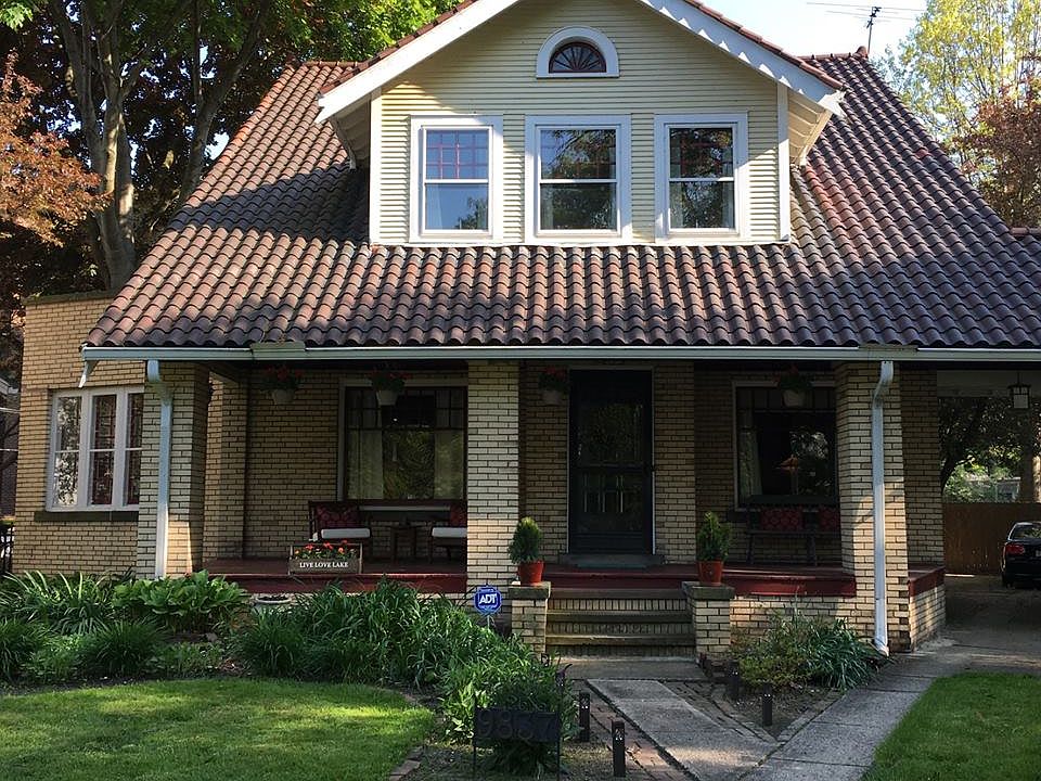 1st image of 9837 Lake Ave