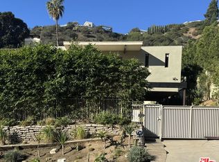 1555 Rising Glen Rd, Los Angeles, CA 90069