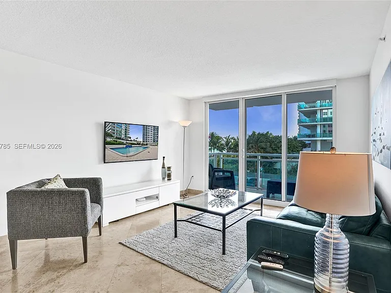6917 Collins Ave #503 — Photo 8