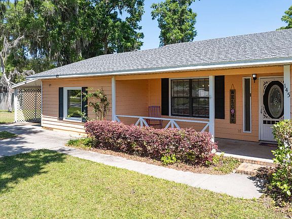 2nd image of 145 SE Mossy Ct