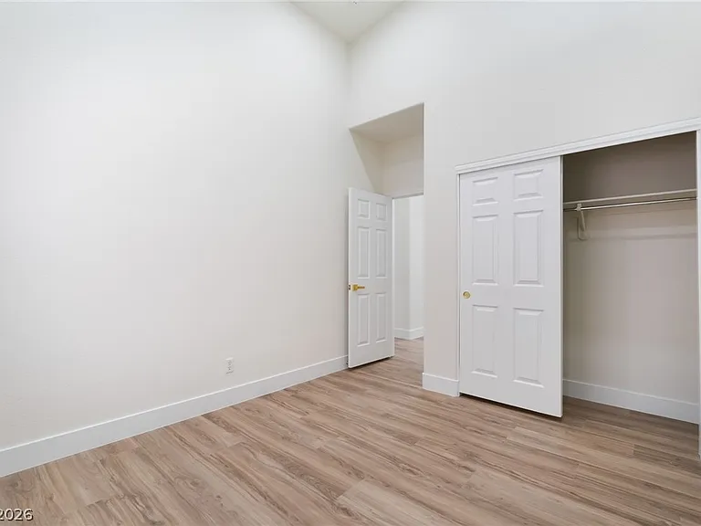 9205 Desert Village Ave — Photo 29