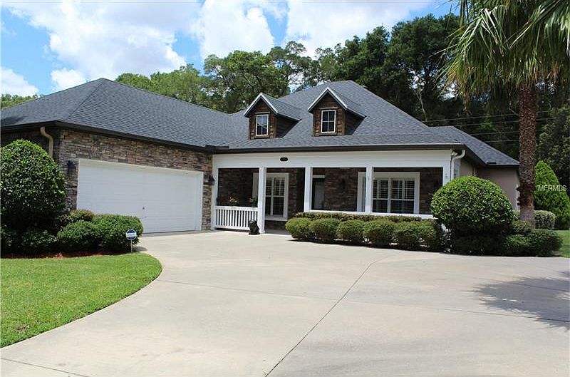 1st image of 23211 Oak Cluster Dr